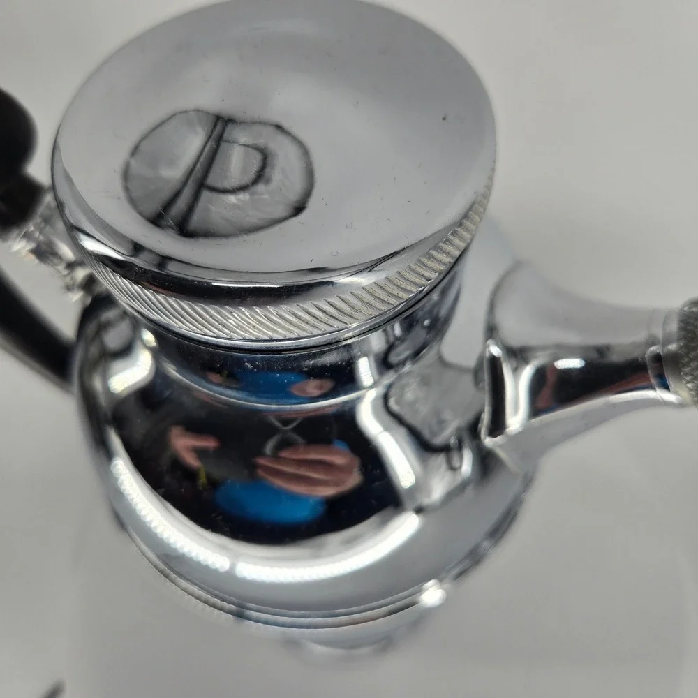 Farber Brothers Krome Kraft Cocktail Shaker Art Deco‎ Chrome Bakelite Handle 12